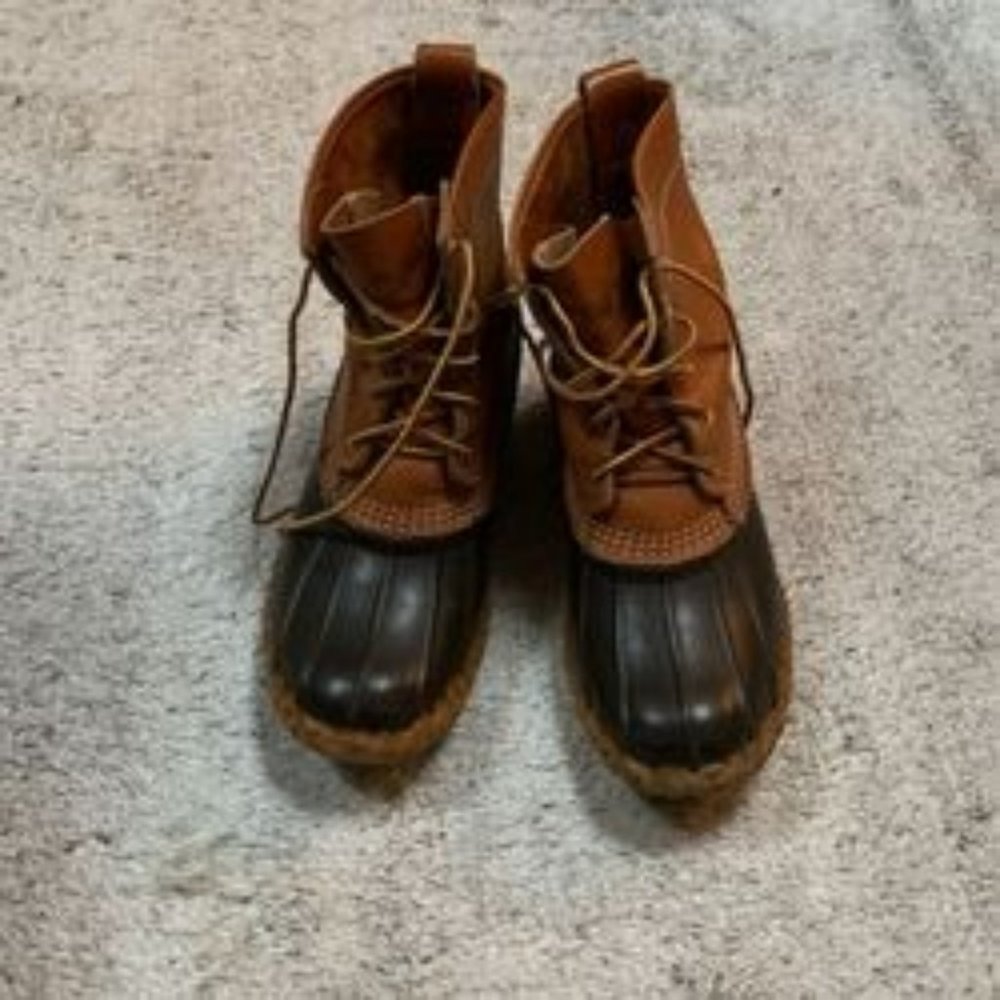 Womens LL Beans Snow boots, size 8